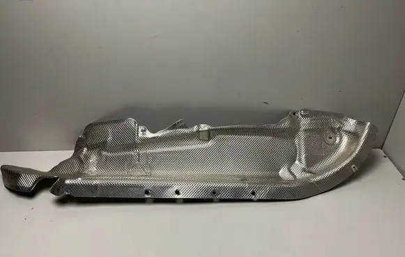 BMW X5 G05 Heat shield in engine bay 9464490