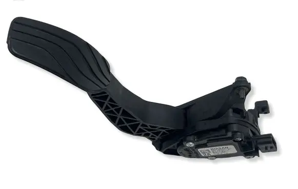 Nissan Rogue Accelerator throttle pedal 180026RR5A 93546400AA 6PV935557