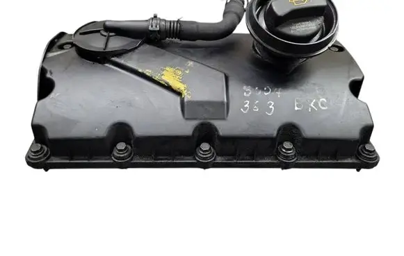 Volkswagen Golf V Rocker cam cover 038103469