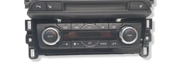 Mazda 6 Climate control unit GMF161190C