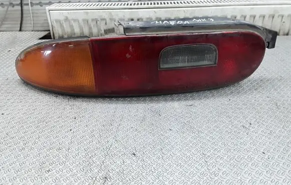 Mazda MX-3 Rear/tail lights 6310401L
