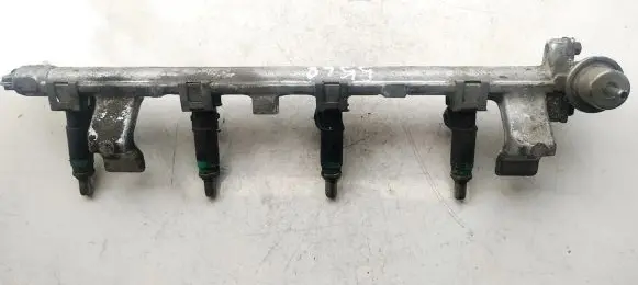Mazda 2 Fuel main line pipe