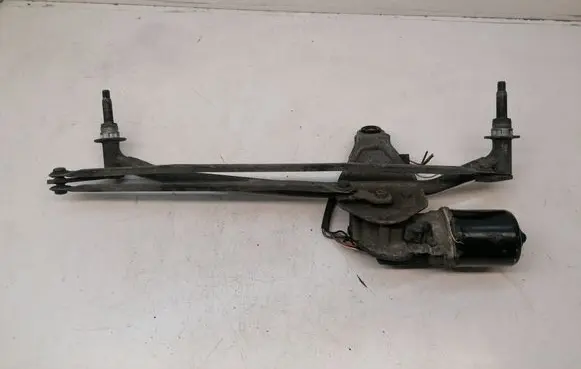 Opel Vivaro Front wiper linkage and motor