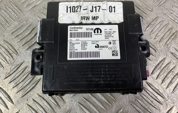 Jeep Compass Other control units/modules P68411100AA