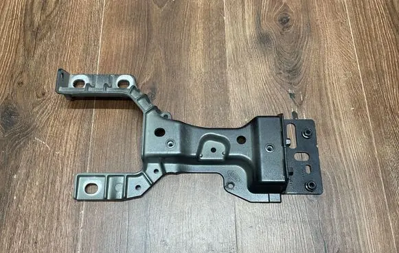 Land Rover Range Rover Velar Radiator support slam panel bracket J8A217K899 J8A217K899AF