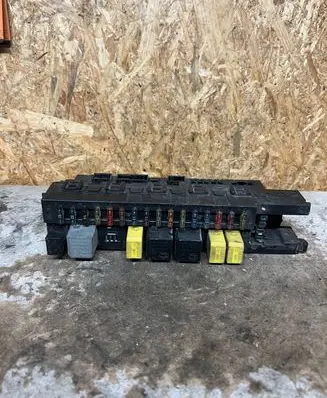 Mercedes-Benz E W211 Comfort/convenience module 2115452201 5DK00804760