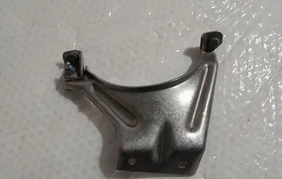 Audi A3 S3 8V Muffler mount bracket/holder 5Q0253461B