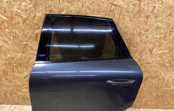 Porsche Macan (95B) Rear door 95B833021GRV 95B833311A