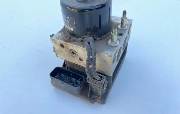 Ford Galaxy ABS Pump 7M0614111AE 1J0907379G