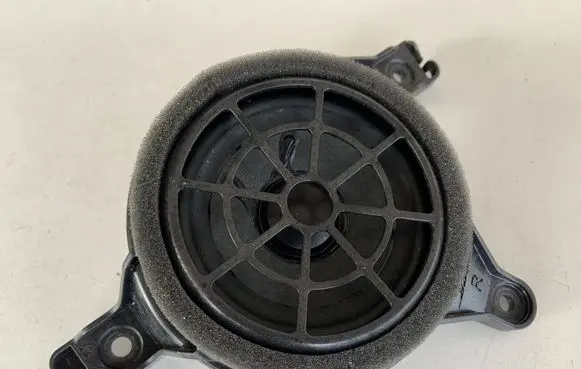 Audi Q7 4M Parcel shelf speaker 4M0035398F