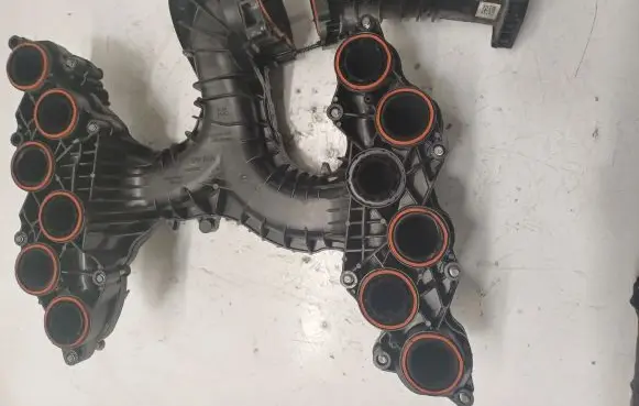 Audi A7 S7 4K8 Intake manifold 059129711CS 059145762AR