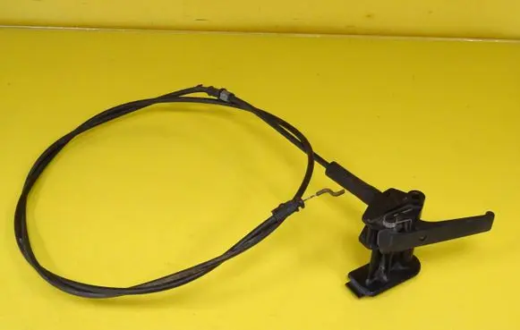 Renault 19 Engine bonnet/hood lock release cable 