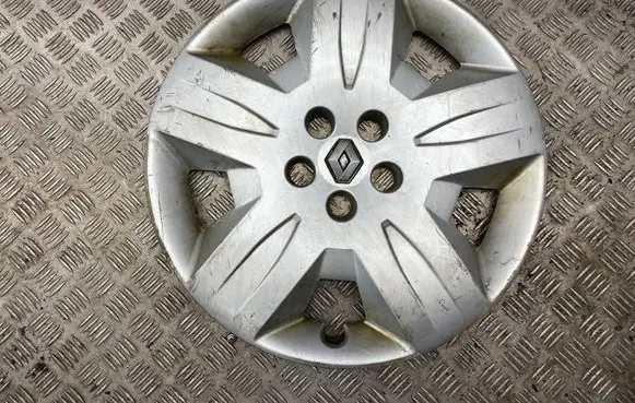 Renault Espace - Grand espace IV R17 wheel hub/cap/trim 8200239862