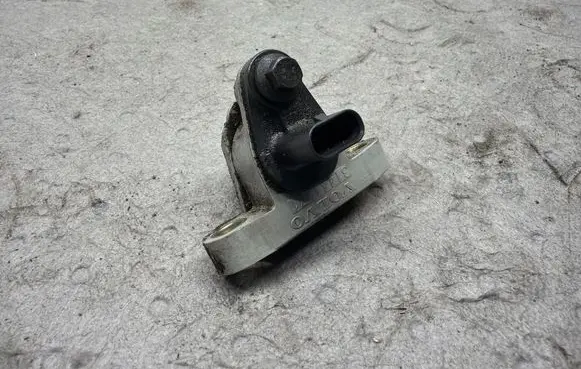 Volvo V60 Crankshaft position sensor 31342468