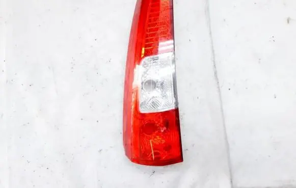 Volvo V70 Rear/tail lights 160985