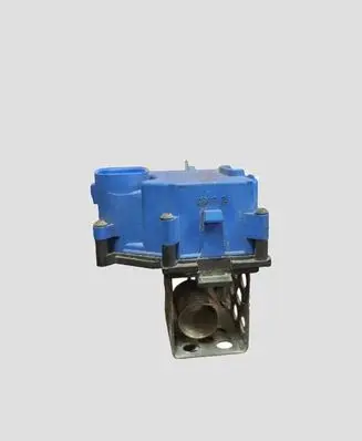 Peugeot 308 Coolant fan relay 8241011 9662240180