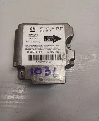 Opel Zafira B Airbag control unit/module 330518650 09229302 BFS0955152