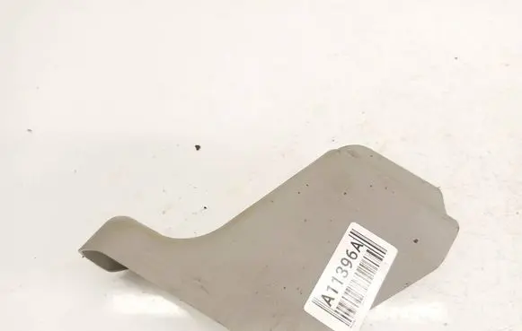 Nissan X-Trail T30 Rear seat side bottom trim SAEPP