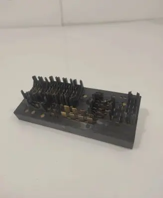 Audi 80 90 S2 B4 Fuse module 443941822B 896051