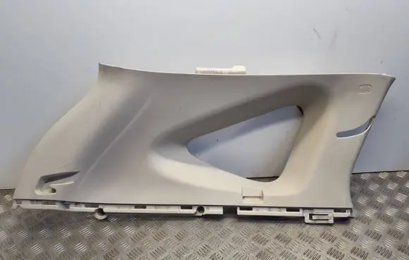 (C) pillar trim