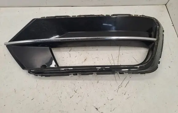 Volkswagen PASSAT B8 Front bumper lower grill 3G0353666F