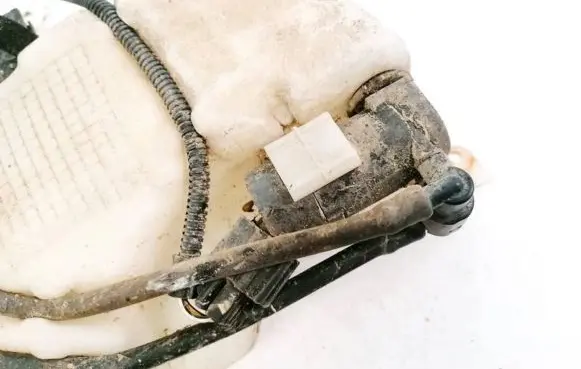 Ford Focus Windscreen/windshield washer pump