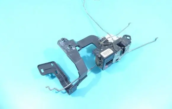 Suzuki XL7 II Front door lock L16889613 IMPRK1356047