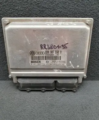 Audi A4 S4 B5 8D Engine control unit/module 8D0907558B 0261204774
