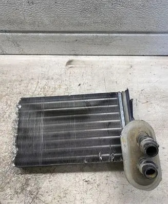Volkswagen Golf III Heater blower radiator 1J1819031A
