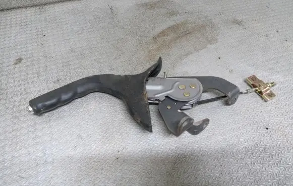 Hyundai Santa Fe Handbrake/parking brake lever assembly