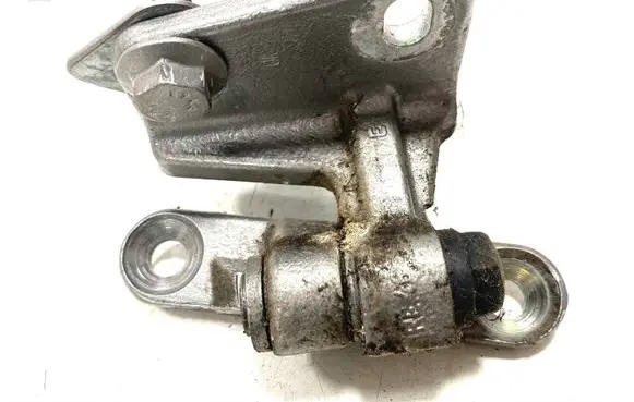 Mercedes-Benz A W169 Rear door upper hinge 46RE