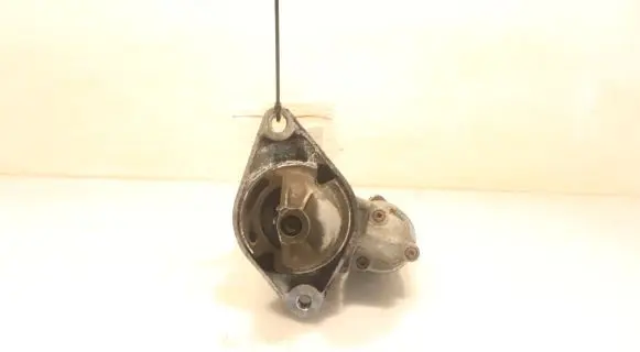 Toyota Auris E210 Starter motor 001107531
