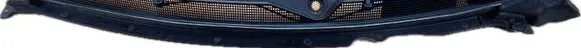 Buick Enclave II Wiper trim 84408137