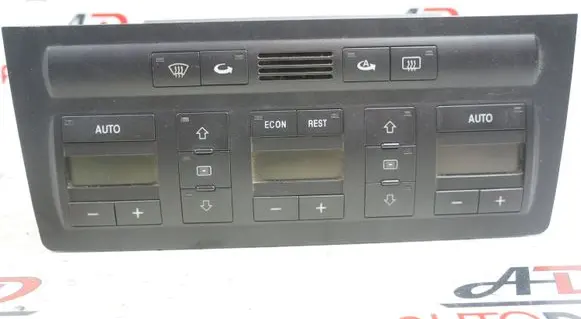 Audi A8 S8 D2 4D Climate control unit 4D0820043M