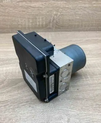 BMW X3 E83 ABS Pump 3439781 3420395