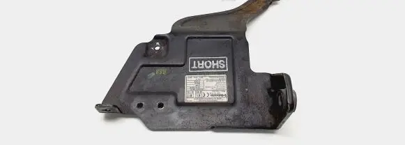 KIA Carnival Webasto auxiliary heater mount bracket 9006156A