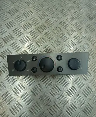Opel Vectra C Climate control unit 13138190 E9550001 MCP32D0