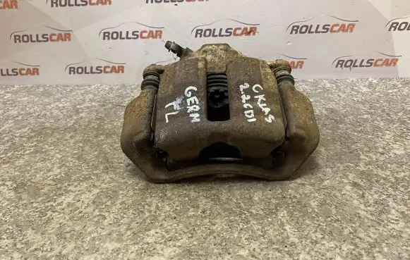 Mercedes-Benz C W203 Front brake caliper
