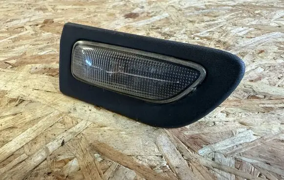 Volvo S60 Front fender indicator light 150726