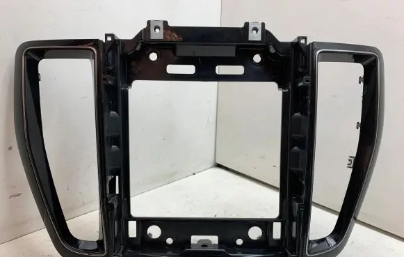 Volvo XC60 Radio/GPS head unit trim 31417738