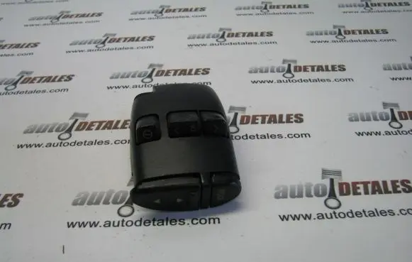 Toyota Avensis T220 Steering wheel buttons/switches 8623020010