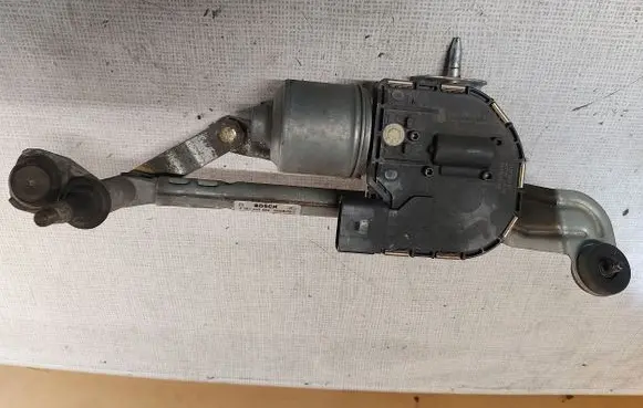 Volkswagen Golf Plus Front wiper linkage 5M0955024E