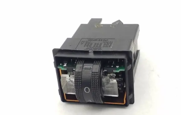 Audi Q7 4L Seat heating switch 8E0963563 4E0963563A