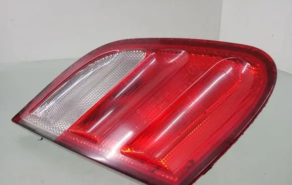 Mercedes-Benz CLK A208 C208 Tailgate rear/tail lights 2088200564