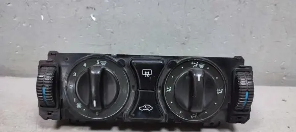 Mercedes-Benz E W210 Climate control unit A2108300185