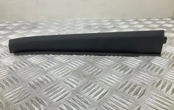 Volkswagen Tiguan Other sill/pillar trim element 5NA868224