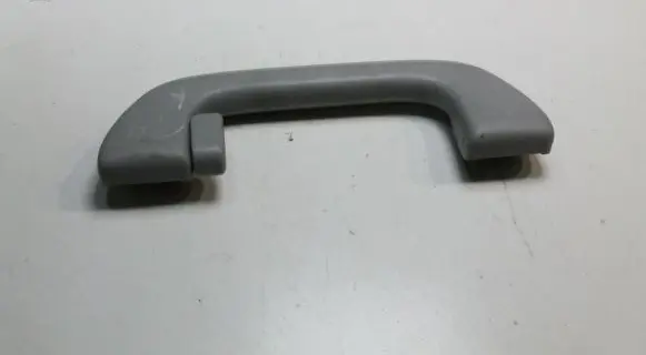 Honda CR-V Rear interior roof grab handle