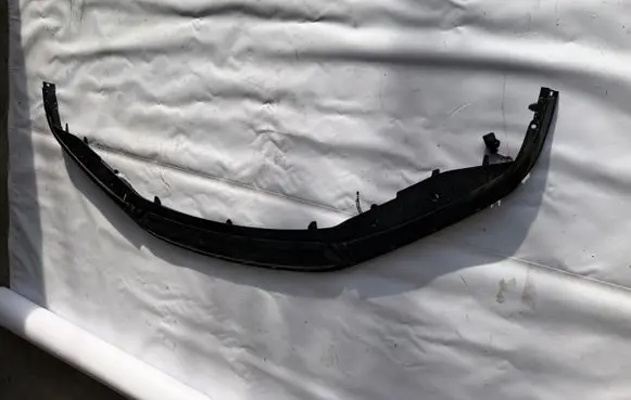 Porsche 911 992 Front bumper lip 992807100D