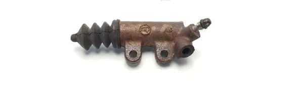 Toyota Avensis T250 Clutch slave cylinder 