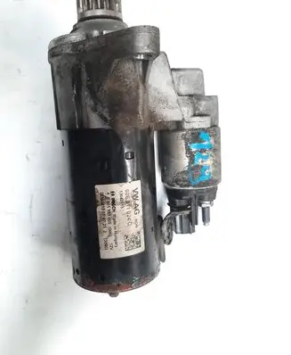 Volkswagen Sharan Starter motor 02E911024C